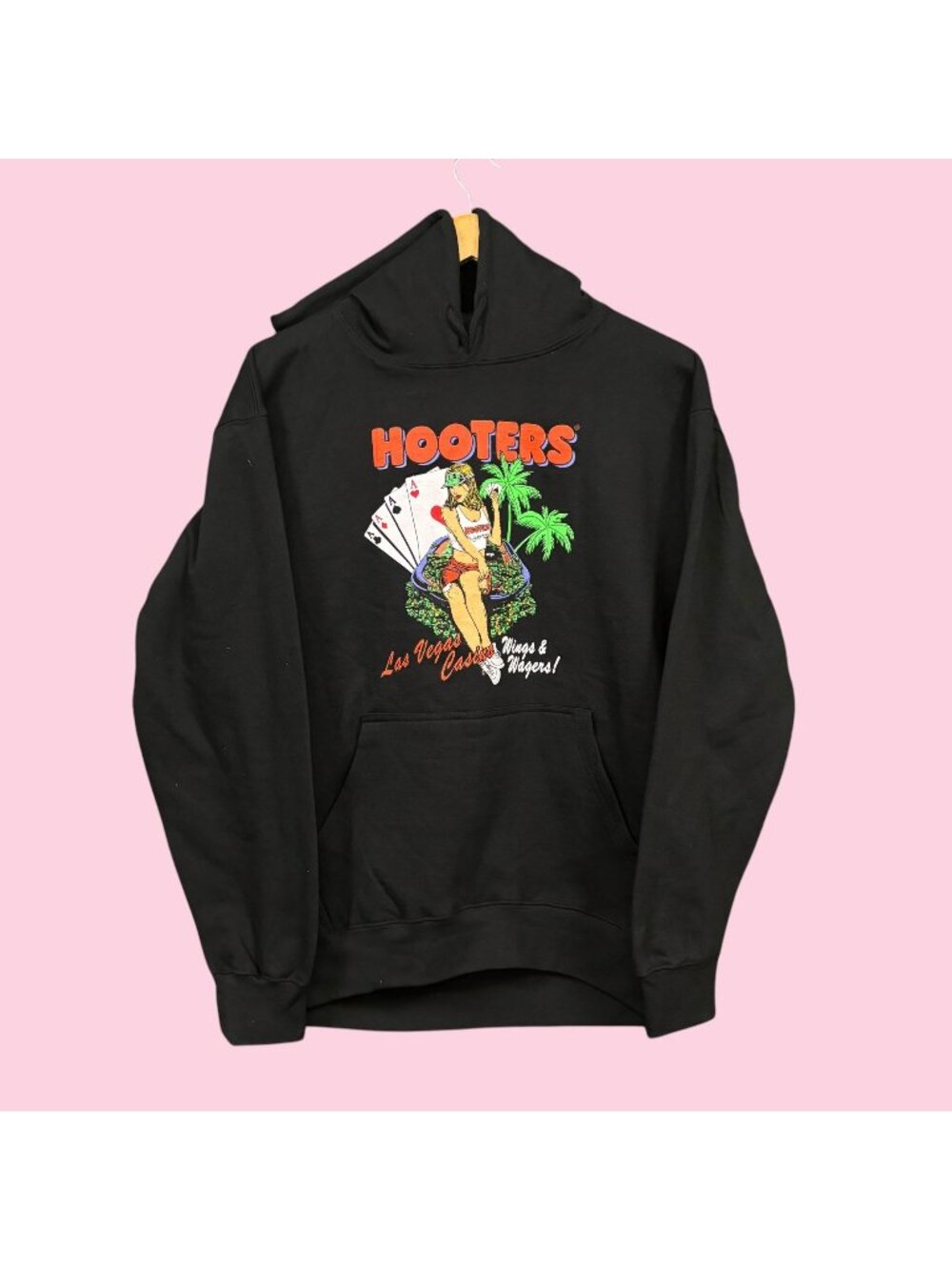 Hooters Las Vegas Casino Wings & Wagers Hoodie M
